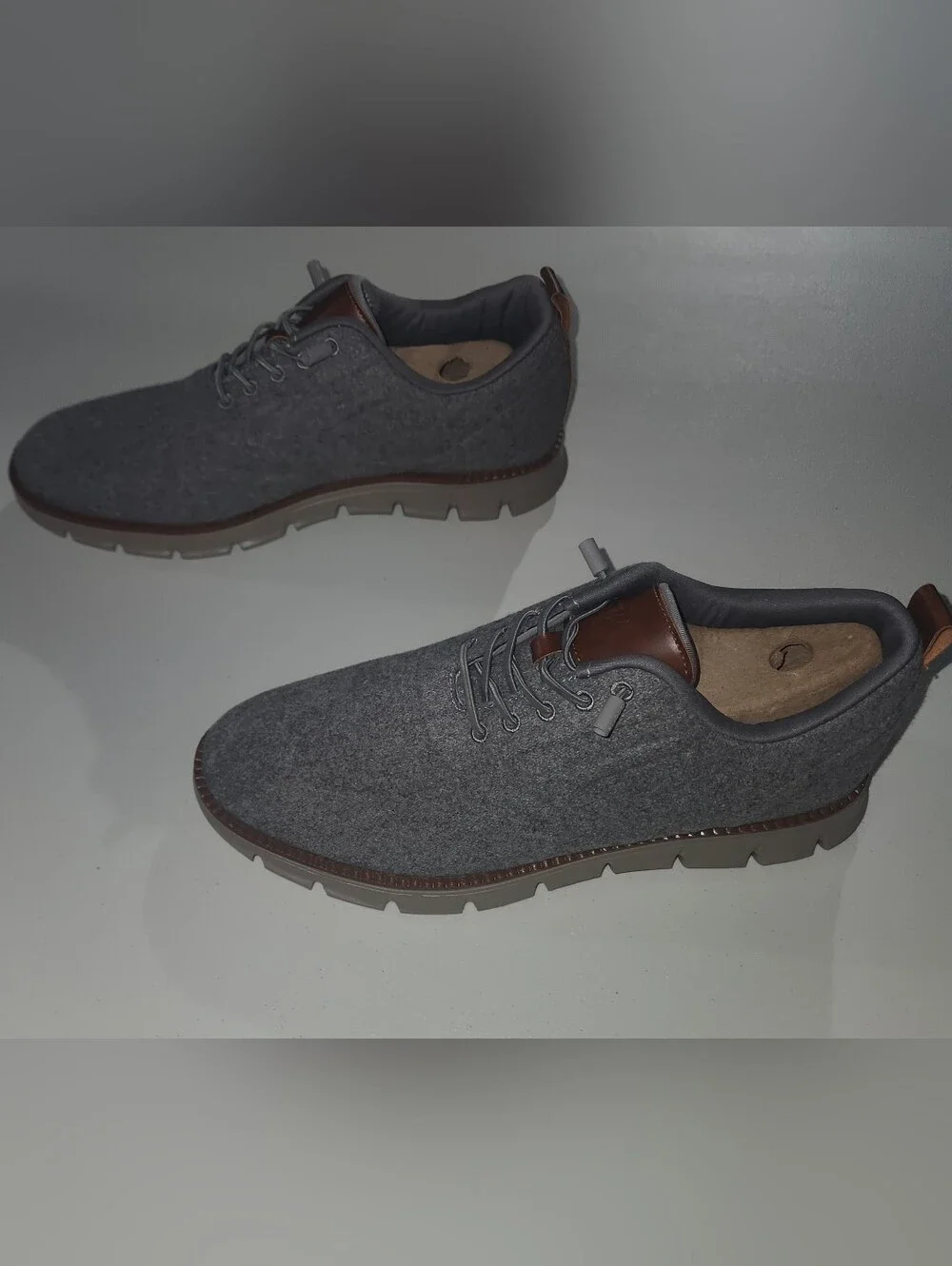 Men's Gray Wool-Blend Casual Shoes with Brown Trim Size 12 US / EU 46